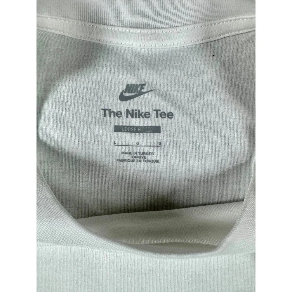 Nike Sportswear Panda Dunk Loose Fit Graphic Tee White Size Large HQ9244-100